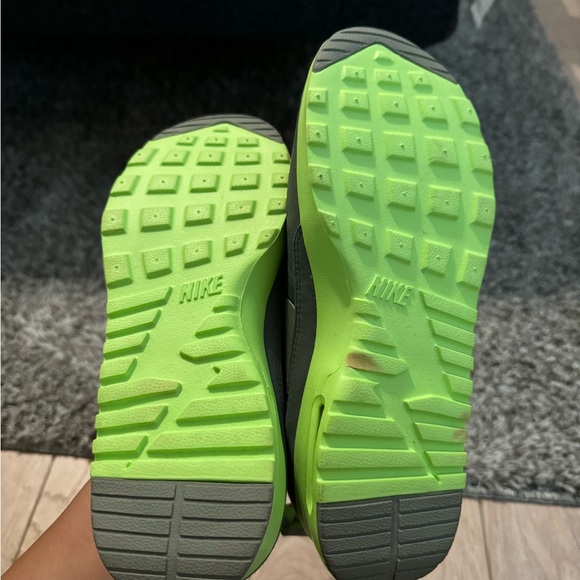 Nike Air Max Thea sneakers - Picture 3 of 5